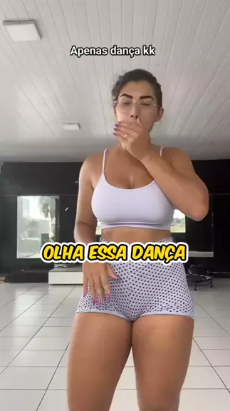 meninas dancando funk:    