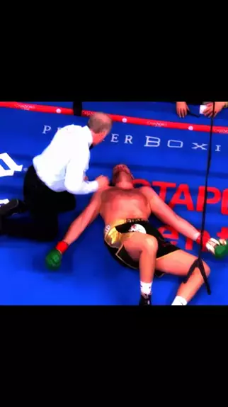 dainty wilder threesome